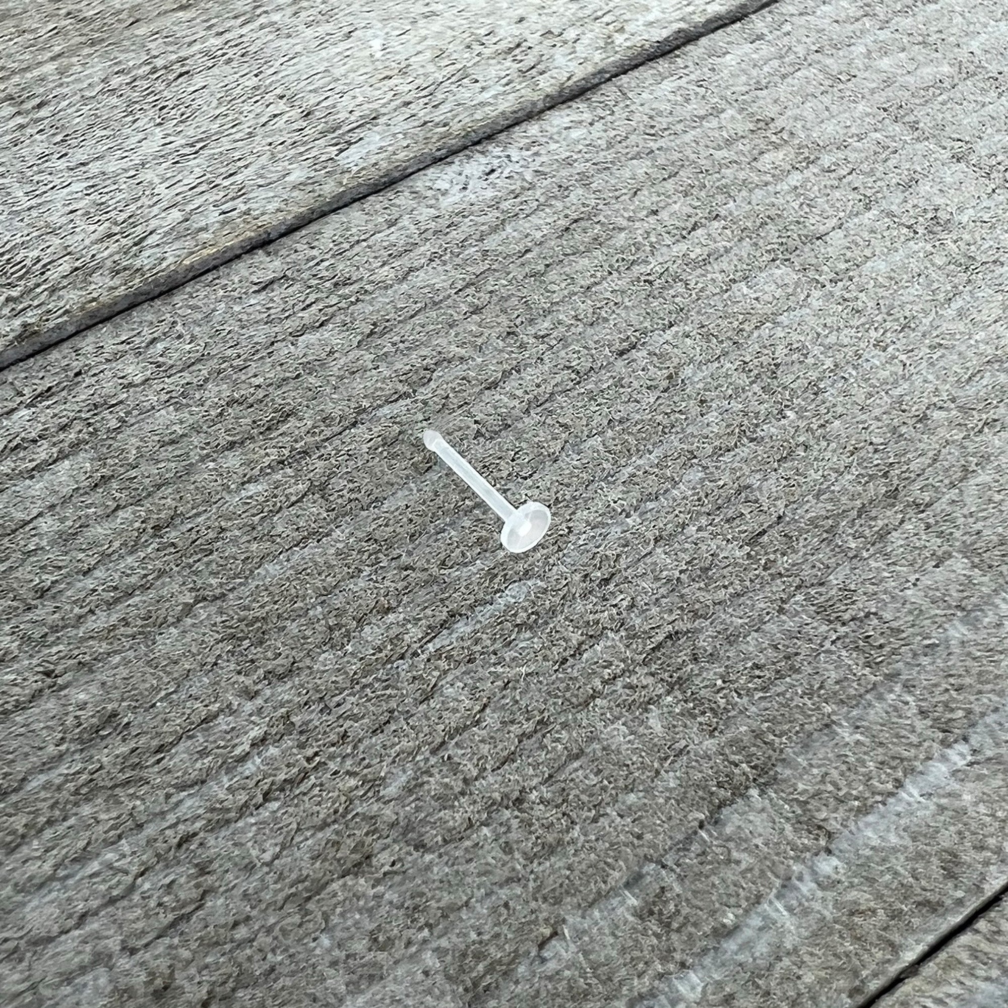 20G Clear Flat Bioplast Nose Retainer